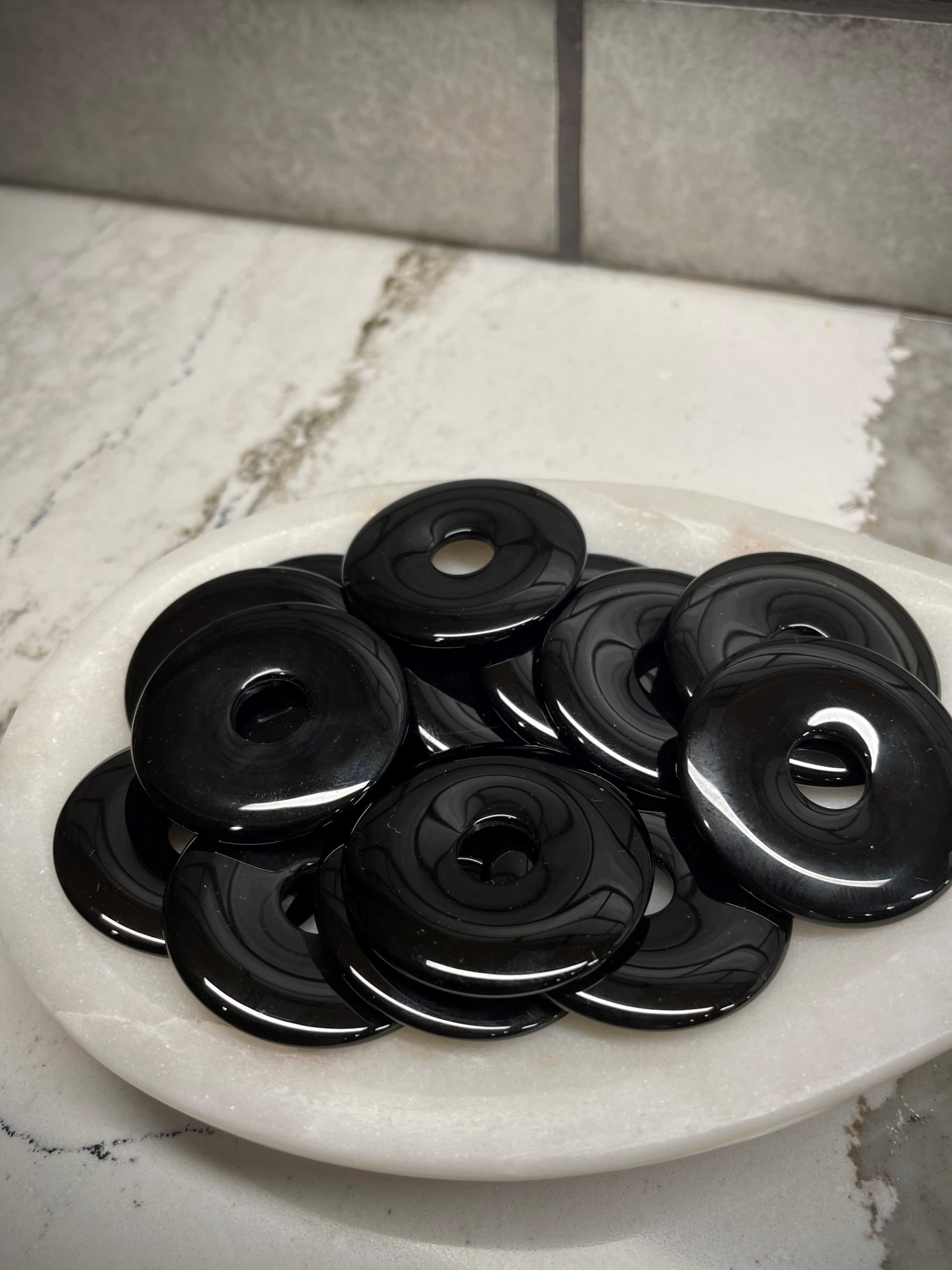 EE Scalar Charged Medallion Black Onyx - Image 2